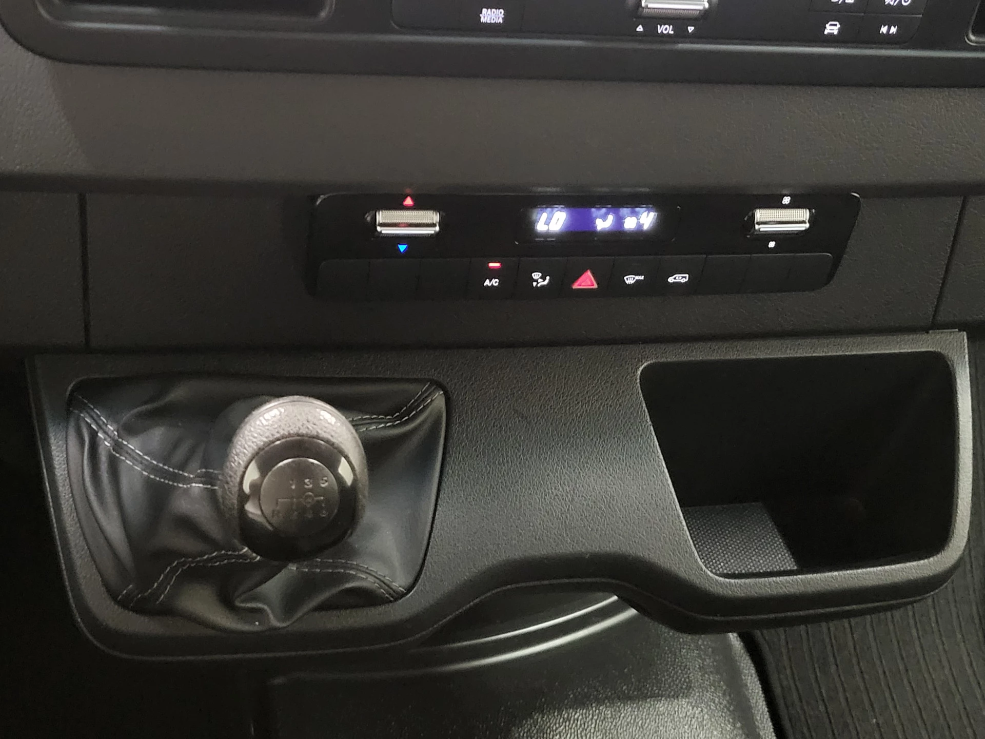 Mercedes-Benz Sprinter 2021 - 314CDI Bakwagen Euro 6! image 15