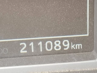 Toyota Hilux 2021 - HI-LUX 2.4 image 9