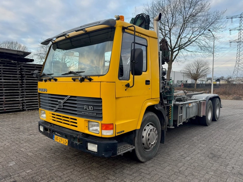 Volvo 1989 - FL10 6X4 / MANUAL / HIAB 100 immagine 2