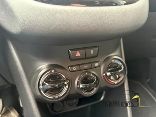 Peugeot 208 2014 - 1.2 VTi Allure obrazek 21