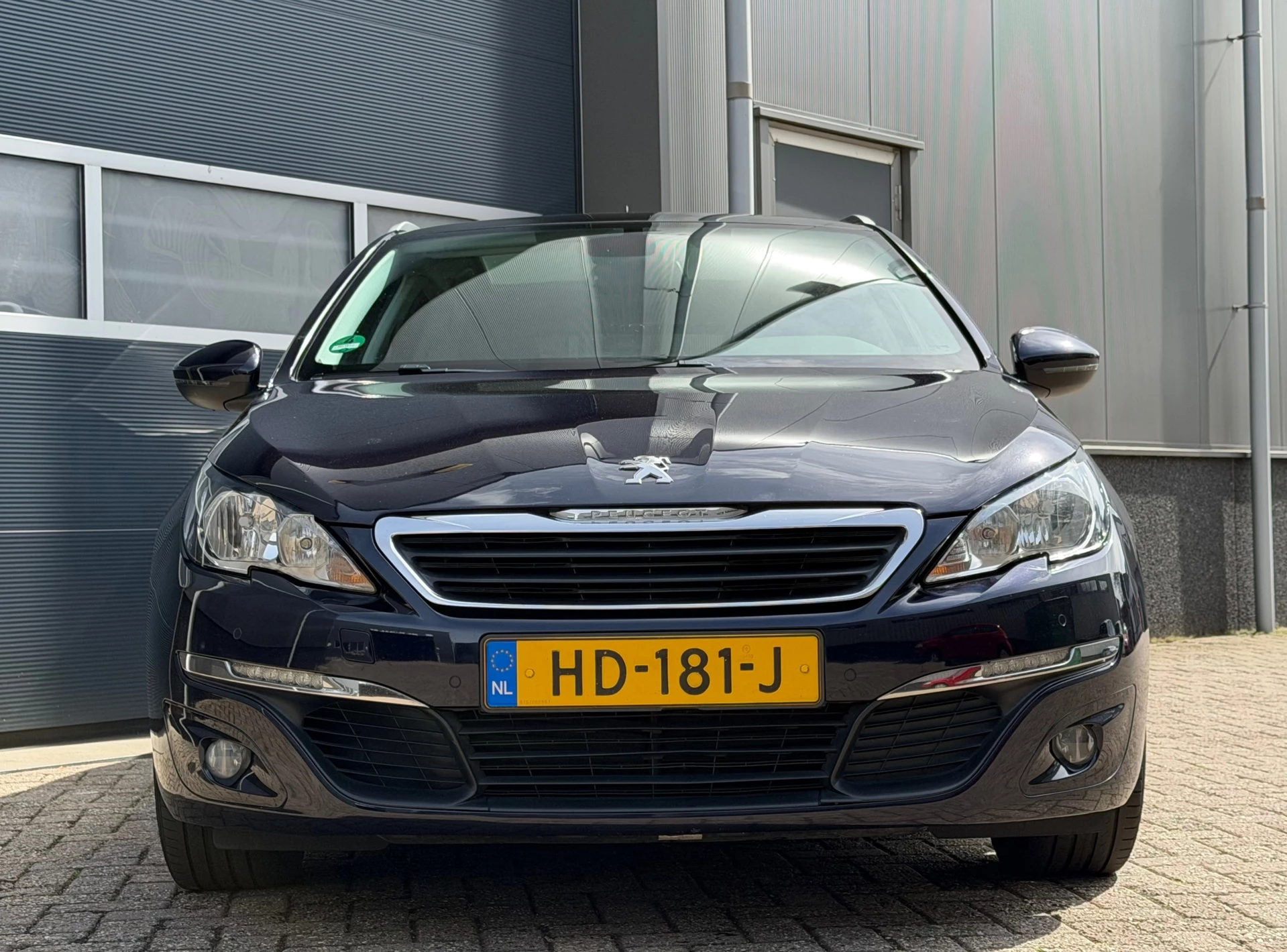 Peugeot 308 2015 - SW 1.6 BlueHDI Blue Lease Executive Pack bj.2015 Cam|Navi|Trekh|Pano|Nap. imagem 4