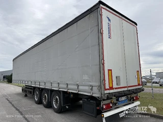 Schmitz Cargobull Semitrailer Curtainsider Standard 2015 te koop