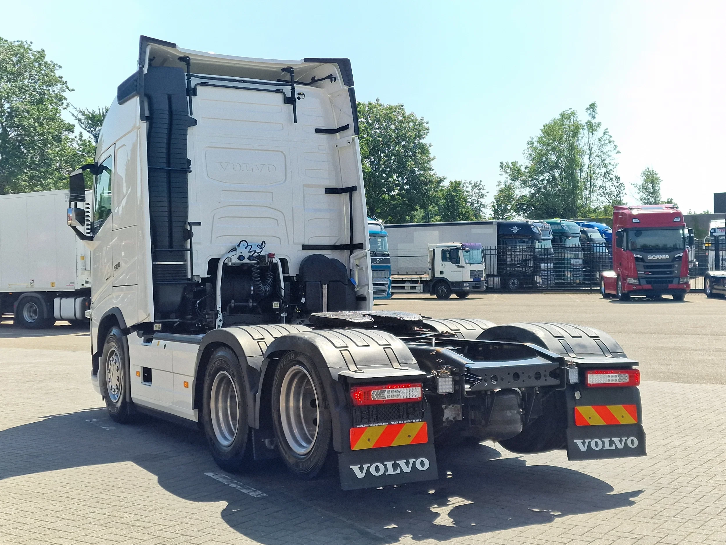 Volvo FH 2019 - 13.500 Globetrotter 6x2 - Retarder - Full air - 3.20 WB - Low KM - Bild 5