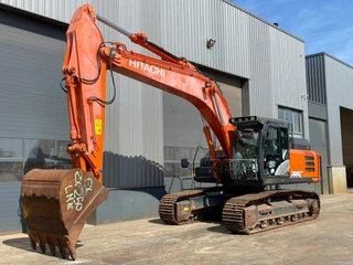 Hitachi ZX300LCN-6 2019 afbeelding 2 miniatuur