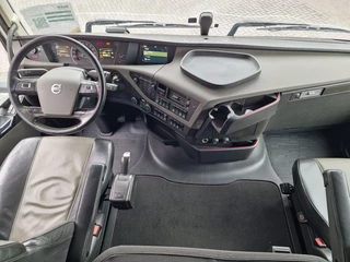 Volvo FH 2018 - 13.540 Globetrotter 6x4 Lift axle - PTO/Hydraulic - 3.20 WB afbeelding 13