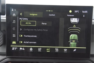 Dacia Duster 2025 - 1.6 Hybrid 140 Extreme | Winter + Techno Pack | image 21
