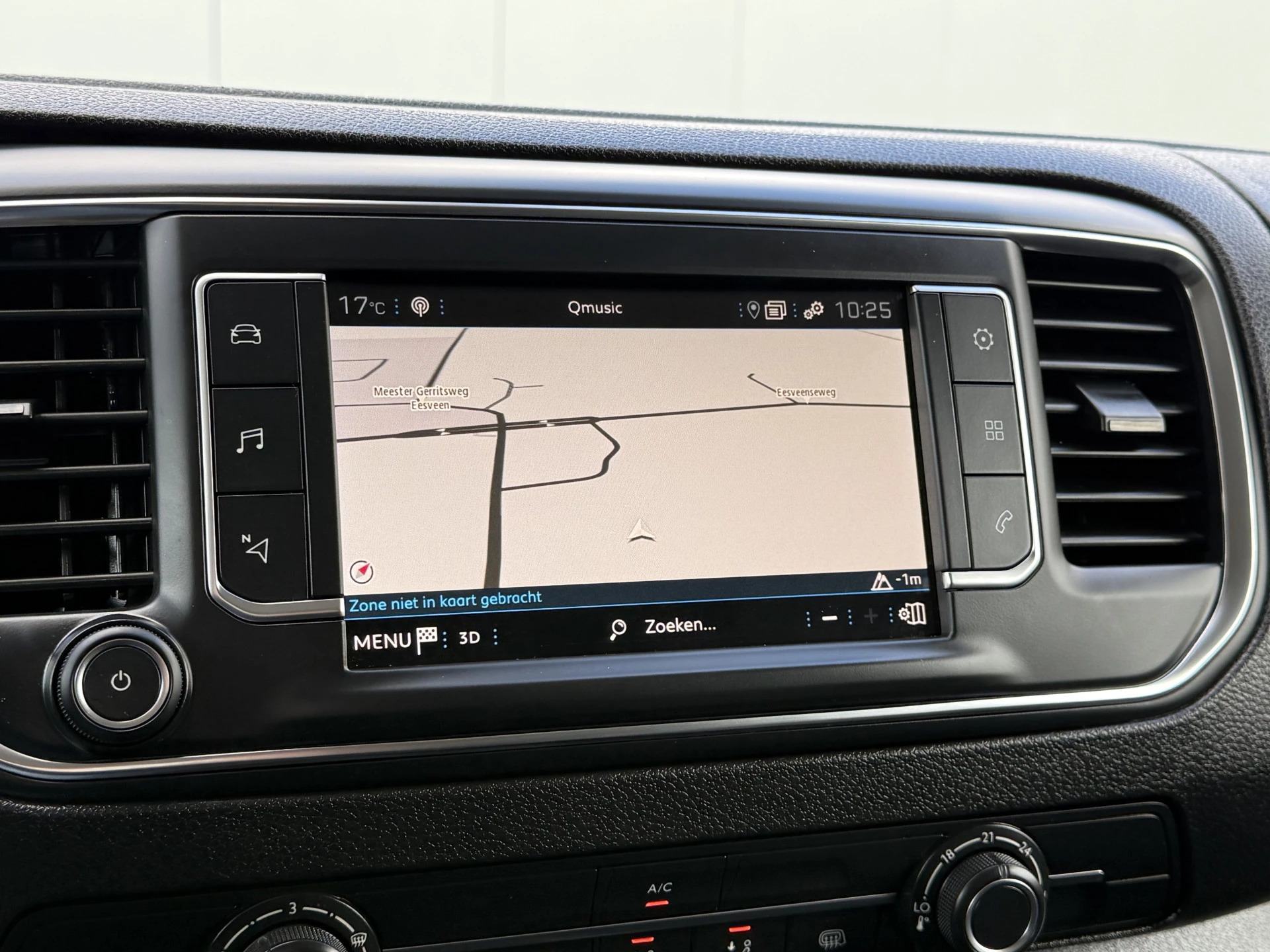 Peugeot Expert 2022 - 1.5 BlueHDI 102 PK / L2H1 / 1e EIG. / 46.846 KM! / AIRCO / CRUISE / NAVI / CARPLAY immagine 15
