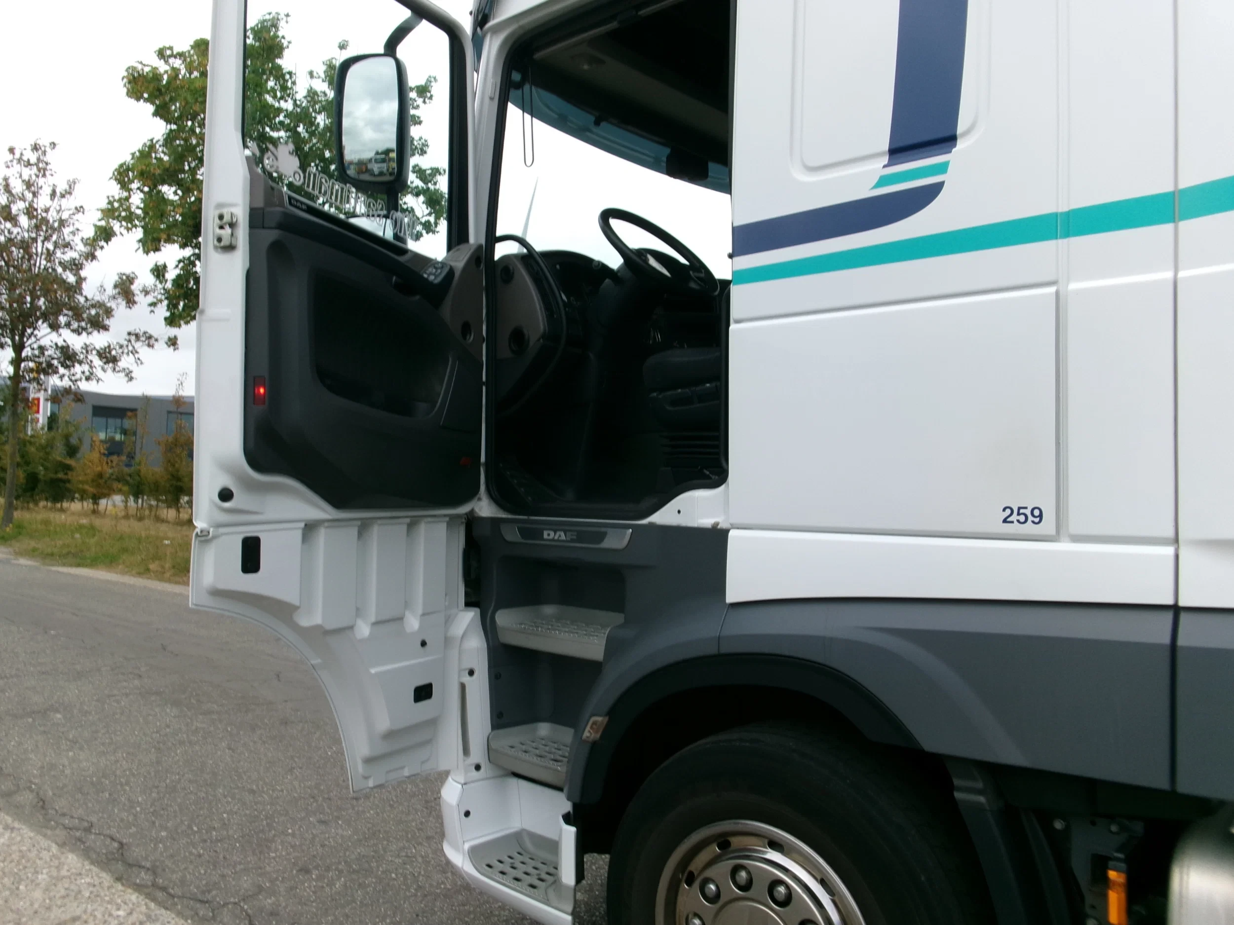 DAF XF 450 2019 - FT NL TRUCK APK 09-2027 afbeelding 9