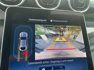 Mercedes-Benz GLC 2023 - 300de - coupe- AMG - Stuur assistent - Distronic Cruise Control afbeelding 8
