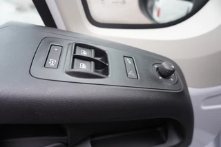 Citroën Jumper 2024 - 2.2 BlueHDi 140PK S&S L2H2 3.5t Automaat image 24