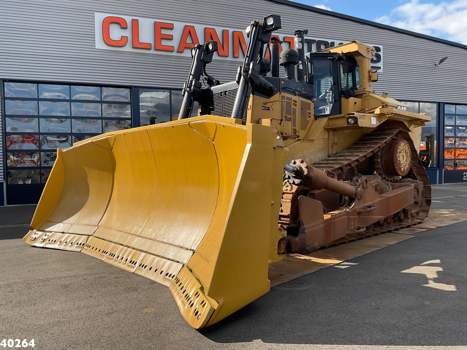 Caterpillar D11 Dozer + Ripper + EPA 2009 afbeelding 2