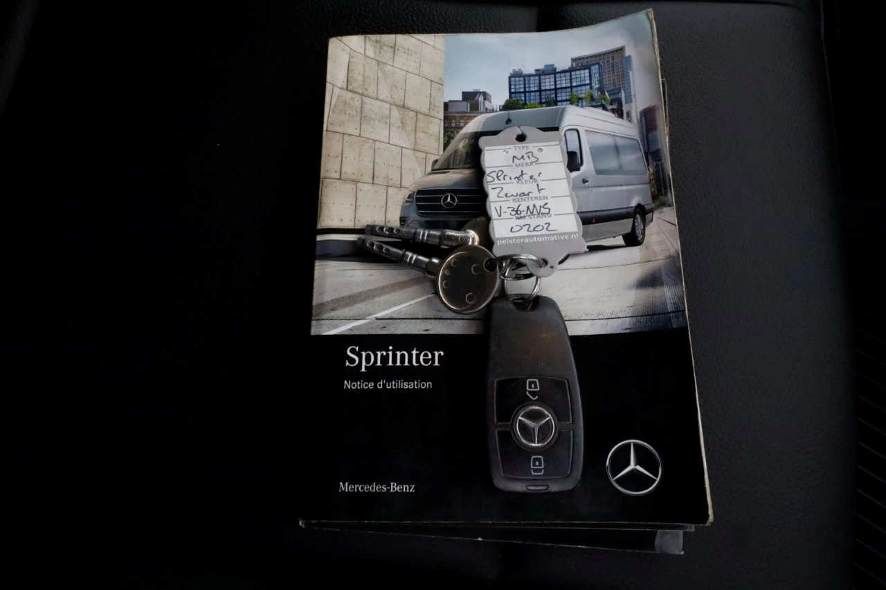 Mercedes-Benz Sprinter 2020 - 314 CDI 143pk RWD 7G Automaat L3H2 Maxi LED/Camera 12-2020 Bild 6