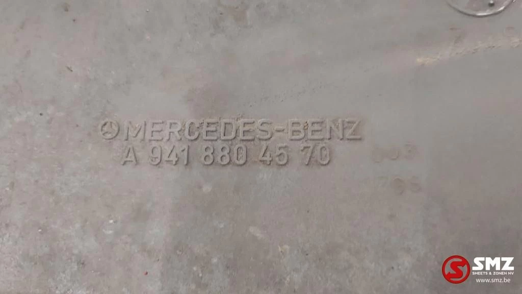 Mercedes-Benz - Occ Bumperhoek links Mercedes Actros MP1 imagen 3
