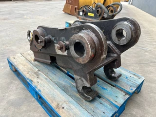 Volvo N/A - Volvo S1 - M318D / 320D / 320E / 320F / 323D / 323 zdjecie 7