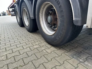Pacton Oplegger 2020 - platte met twist locks voor 1x40FT / 2x20FT /1x20FT centraal / 1x30FT / NL trailer / APK 12-2026 obrazek 22