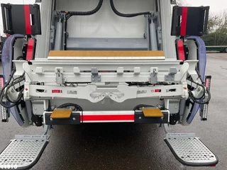 FUSO Canter 2024 - Terberg 7 m³ immagine 8