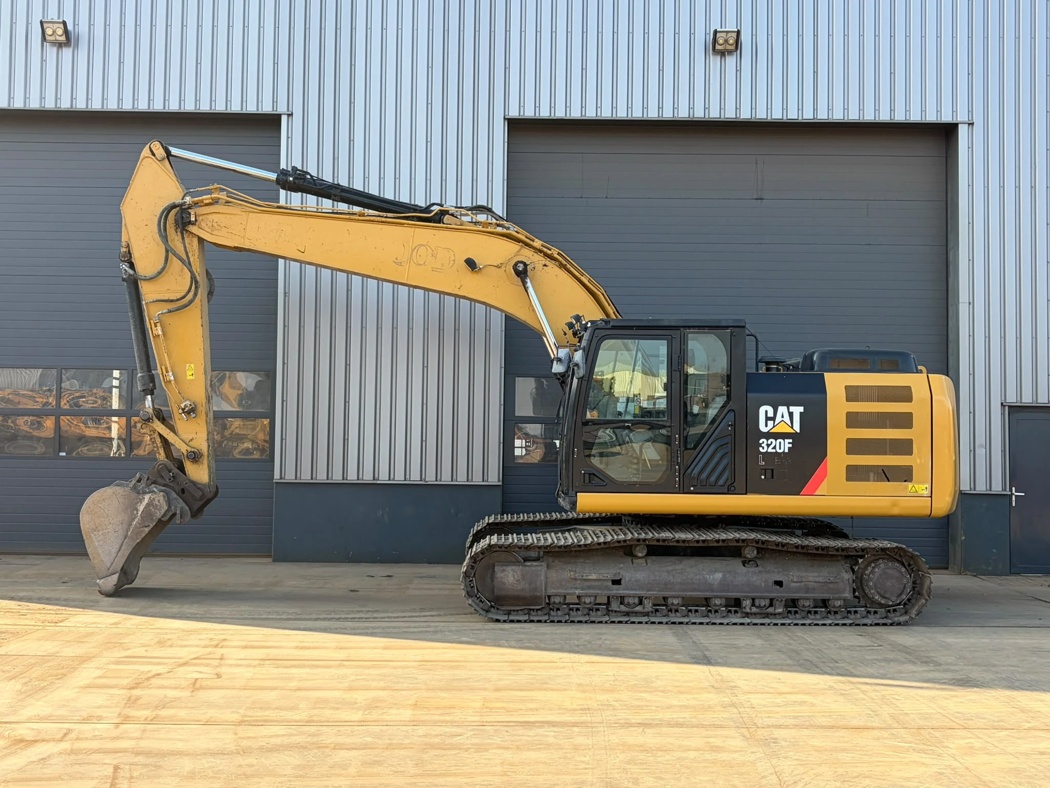 Caterpillar 320FL 2018 zdjęcie 1