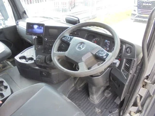 Mercedes-Benz Arocs 2018 - 3340 8X4 image 13
