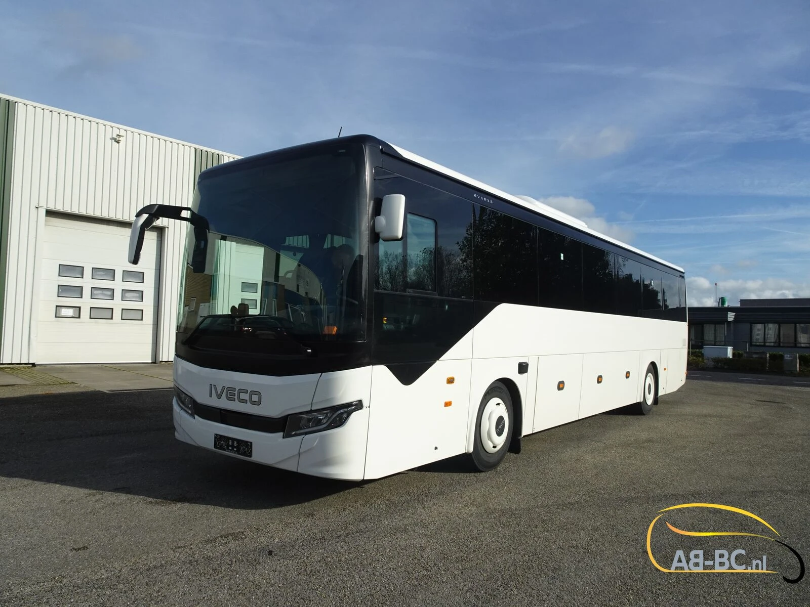 Iveco NEW 12.1 MTR Evadys, 53 Seats/WC 2 units on stock 2026 image 9
