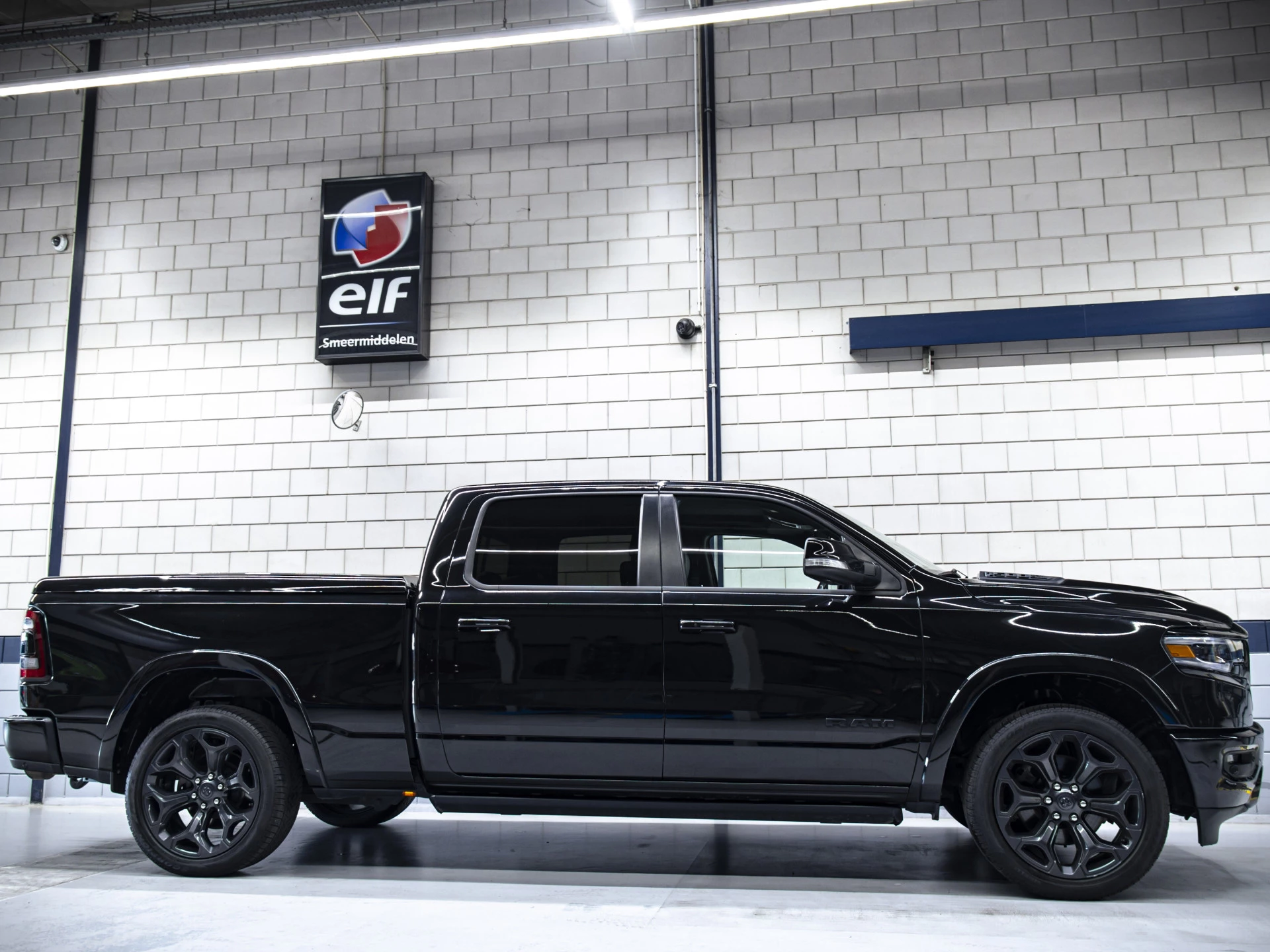 Dodge Ram 1500 2022 - Limited Night afbeelding 2