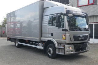 MAN TGM 2013 - 12.250 | Roller sail | Dhollandia 1500kg | 298892Km | 2013 | 6 Cylinder | 12Ton | Sleep Cab. | Navi | Euro6 | Belgium Truck te koop
