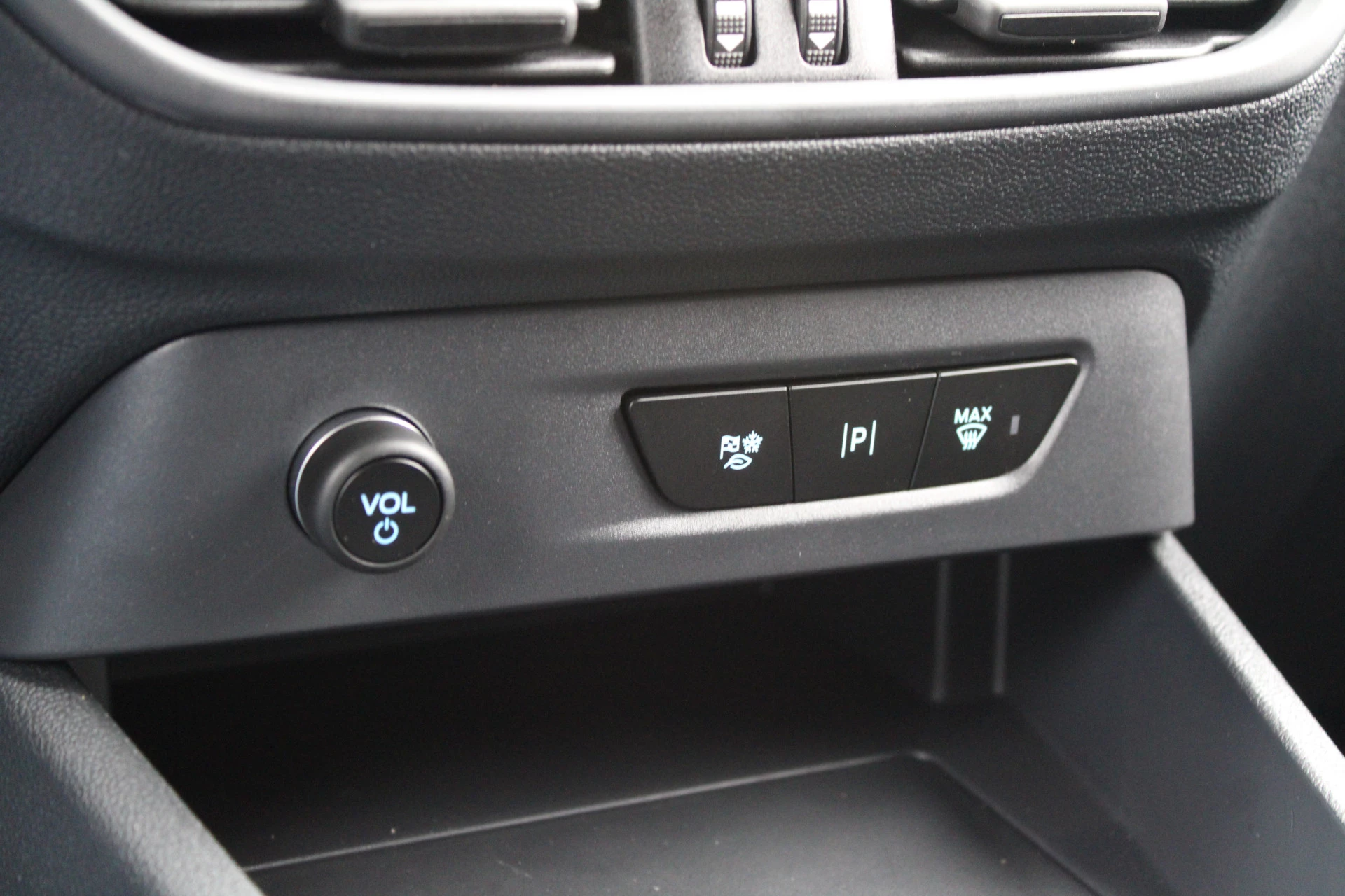 Ford E-Transit Courier 2025 - Trend 44 kWh 136pk - Stoel/Stuurverwarming - Camera - Cruise - Carplay/Android - Rijklaar obrázek 35