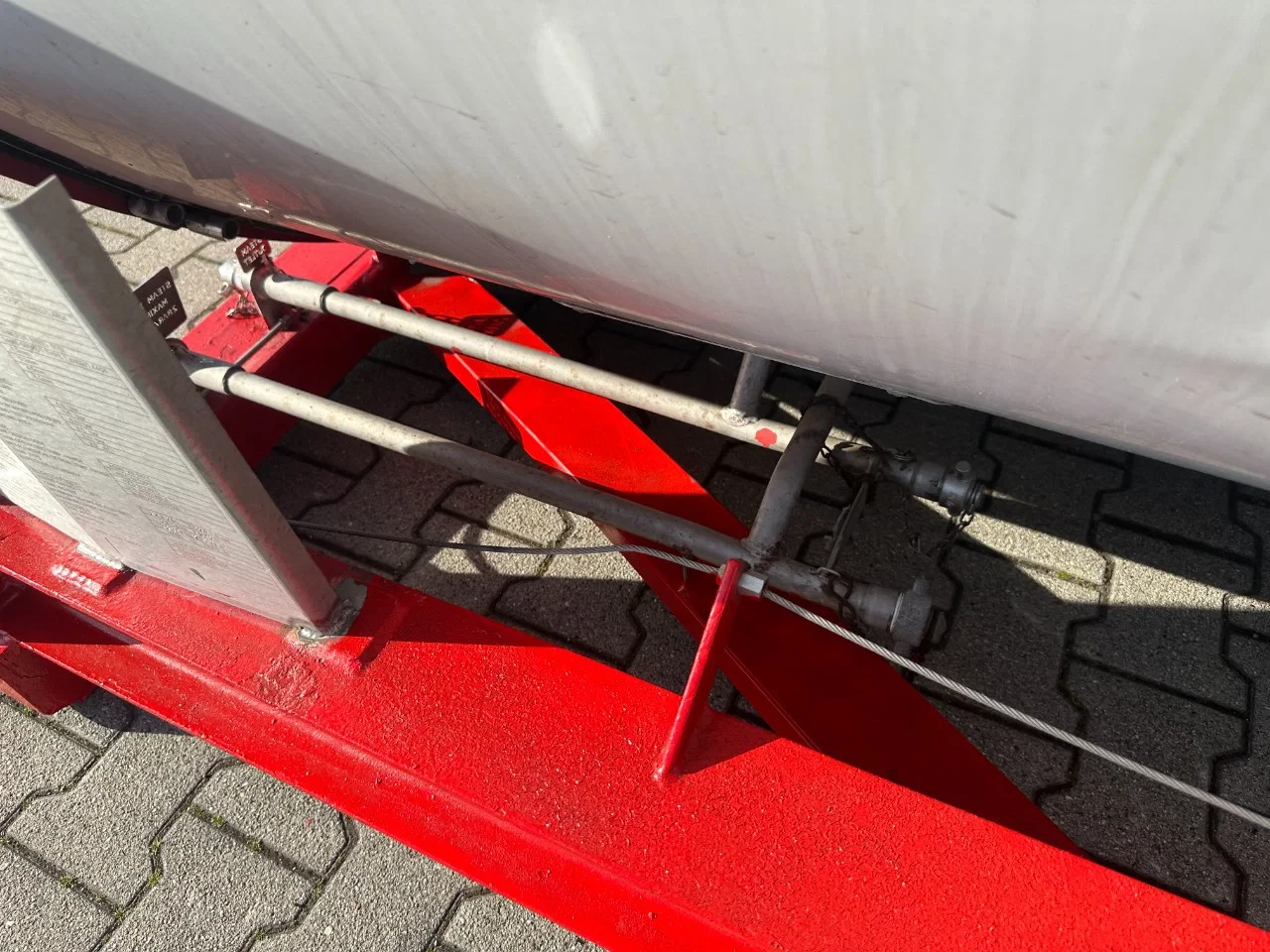 Welfit Oddy 2007 - 20FT Tankcontainer / 24.870L / UN-Portable T11 immagine 12