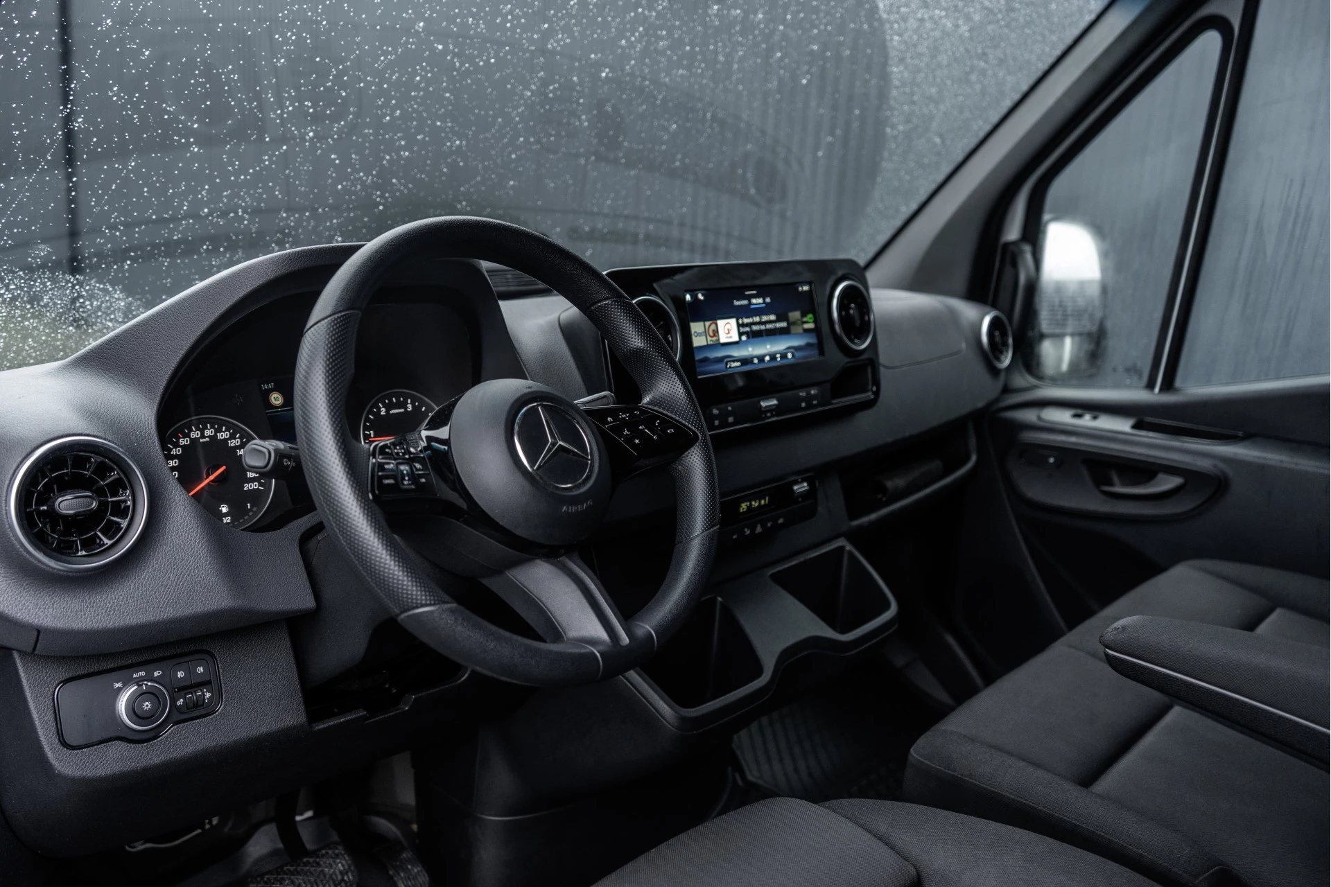 Mercedes-Benz Sprinter 2024 - 317 CDI L2H2 | Mbux | Facelift | Navi | Camera | Adapt.Cruise | Automaat zdjęcie 9