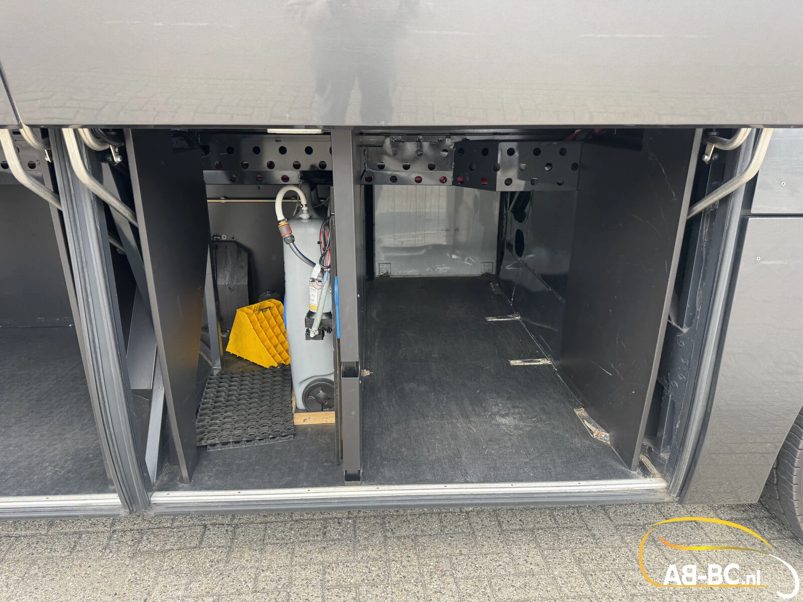 Iveco Magelys 51 Seats EURO 6 2016 image 34