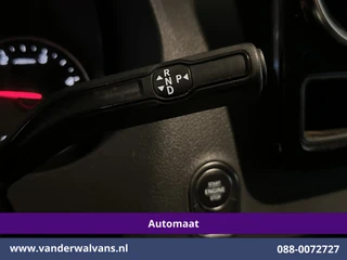 Mercedes-Benz Sprinter 2024 - 317 CDI 170pk 9G-Tronic Automaat L2H2 Model 2025 Euro6 Airco | XL MBUX | Camera | Navigatie | Cruisecontrol | LED afbeelding 2 miniatuur