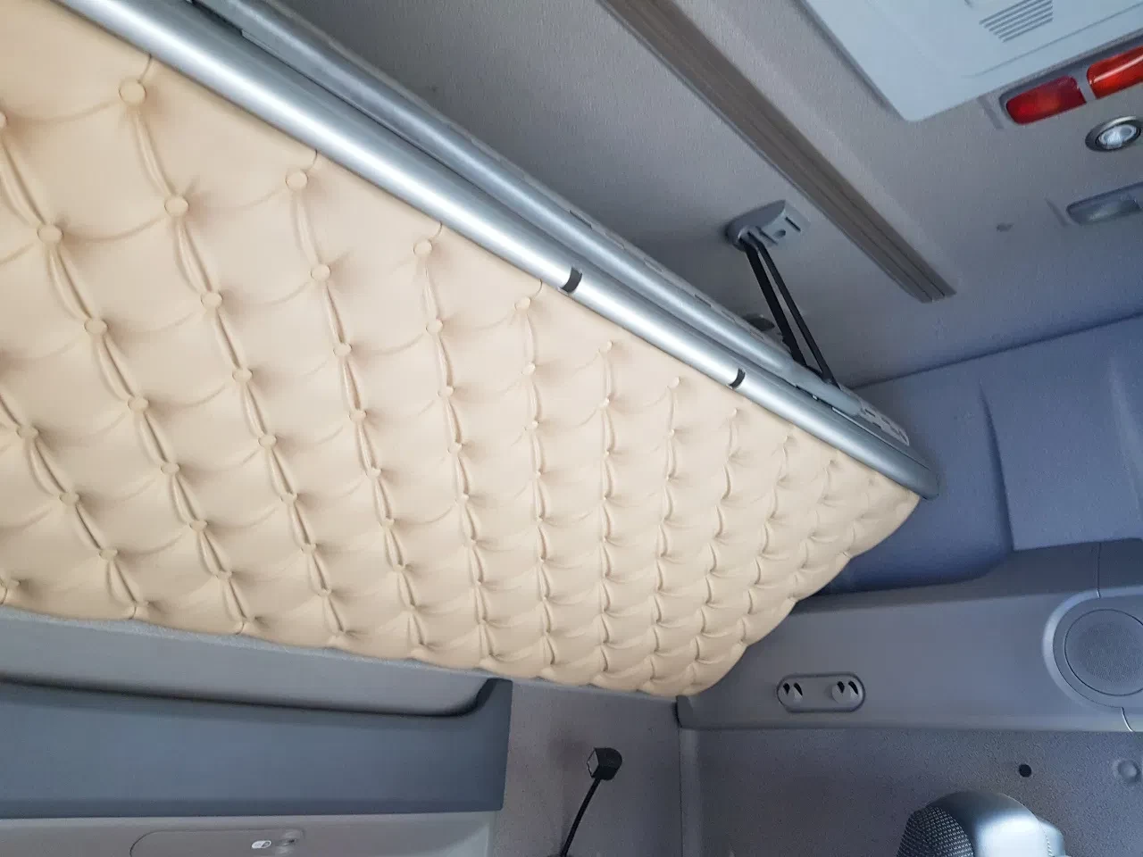 DAF XF 460 2017 - SSC Night Airco Special Interior 711 DKM obrázek 13