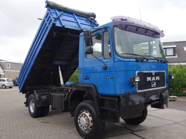 MAN 1995 - 17-220 MEILER KIPPER4X4 STEELSPRINGS afbeelding 2