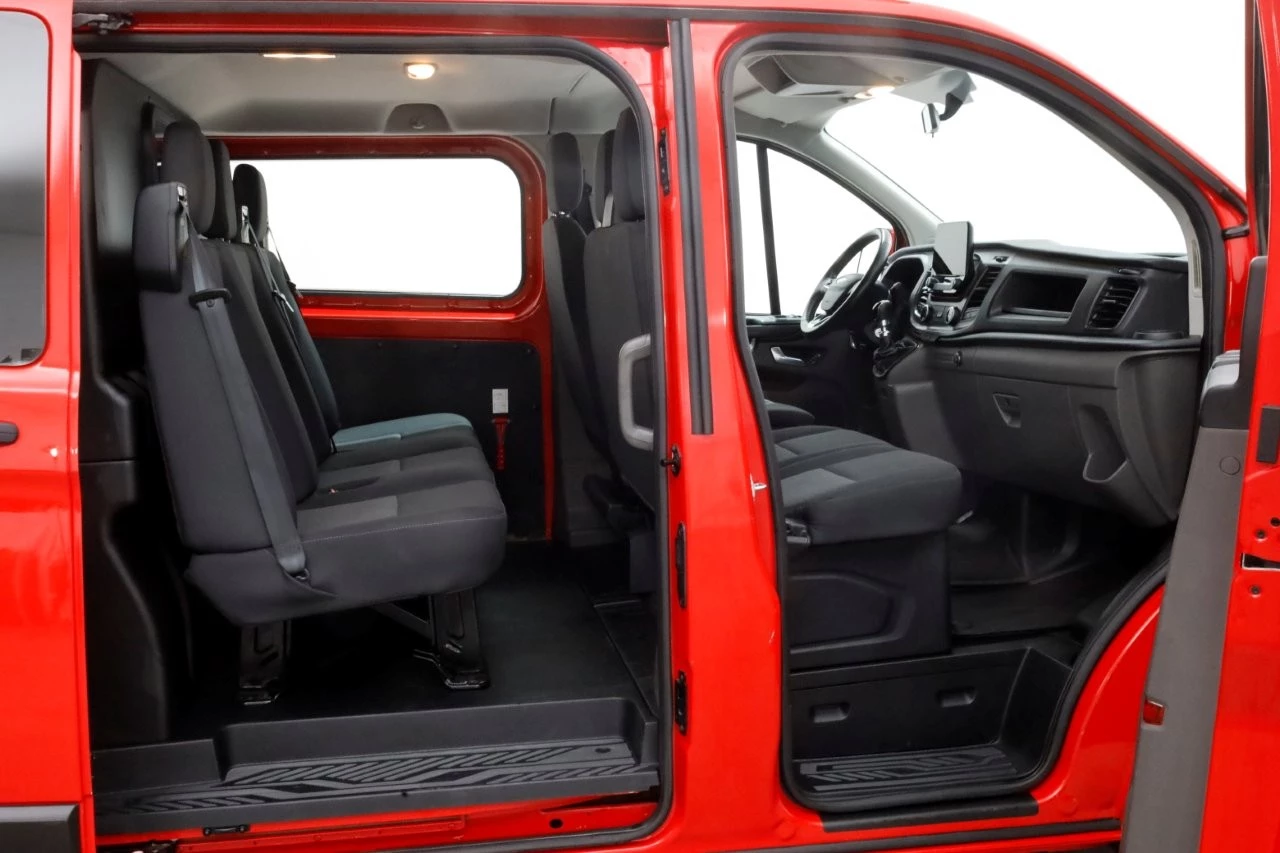 Ford Transit Custom 2019 - 2.0 TDCI 130pk L1H1 Trend D.C. Airco/Navi/Imperiaal 11-2019 zdjęcie 3