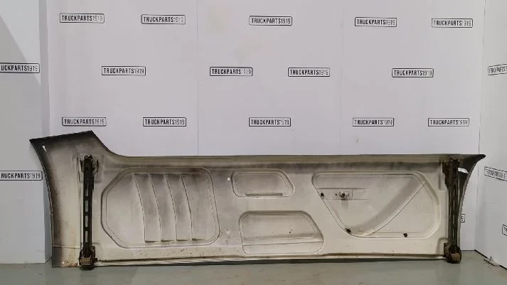 Mercedes-Benz - Body & Chassis Parts Side skirt set WB3700 MB MP4 image 4