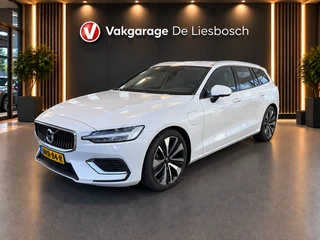 Volvo V60 2021 - 2.0 T6 Recharge AWD R-Design / 360 camera / Panoramadak / Leder / head-up / Harman-Kardon na sprzedaż