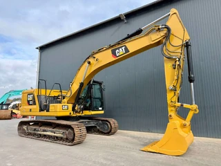 Cat 2019 - 323 07B изображение 3 миниатюра