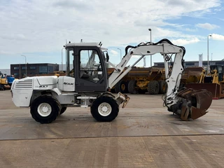 Mecalac 12MTX incl. 5 x bucket 2013 - N/A obrazek 10