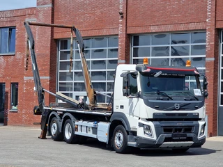 Volvo FMX 330 2017 - 6x2*4 - Skiploader Laxo - Euro 6 - Steering axle - Rear extendable te koop