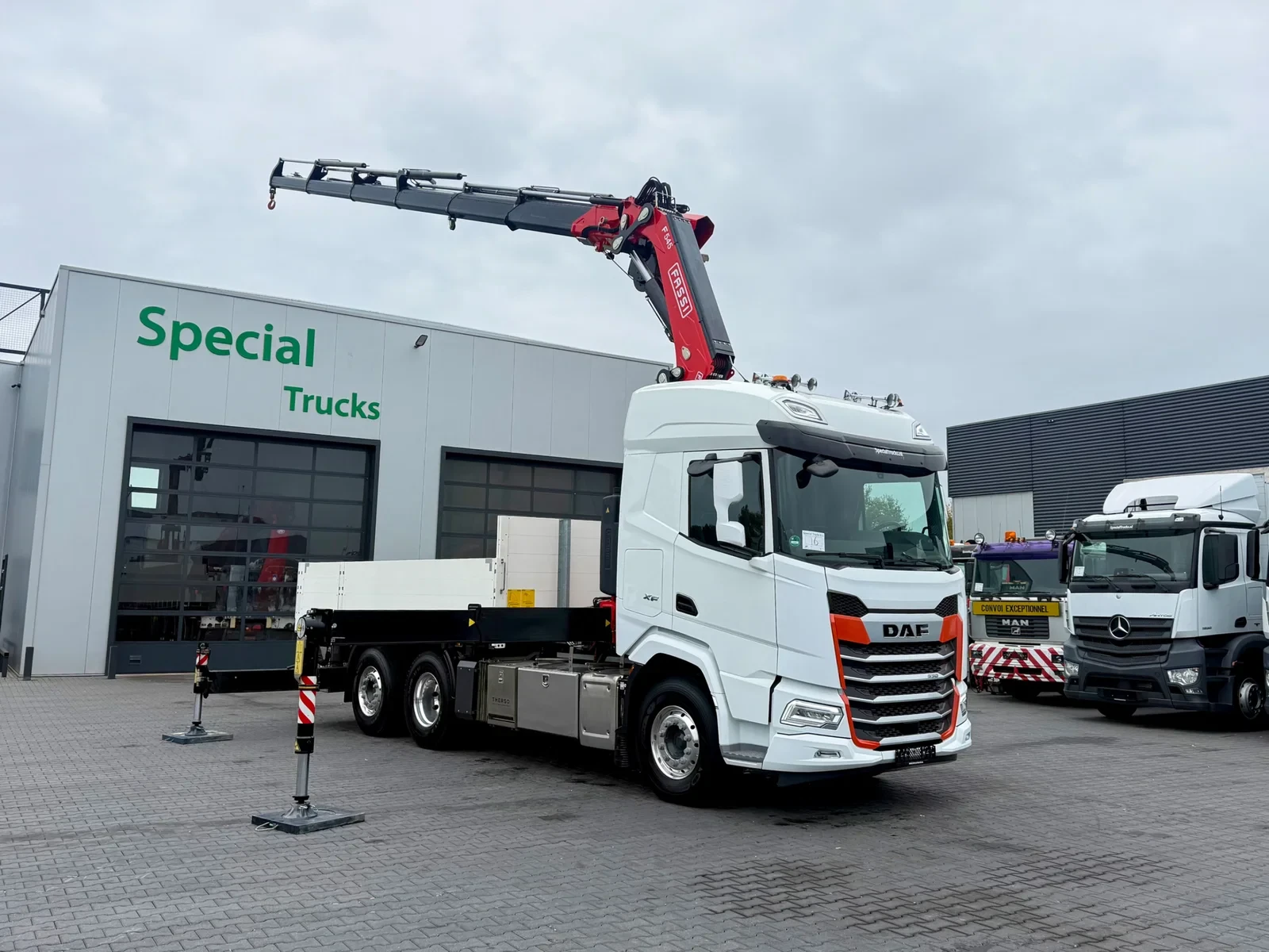 DAF XF 2023 - 530 FAN / 6x2 / Euro 6 E / Fassi F545RA.2.26 XE-DYNAMIC / Lier / Voorbereiding voor Flyjib / 98 kraanuren / 14.788 km Bild 1
