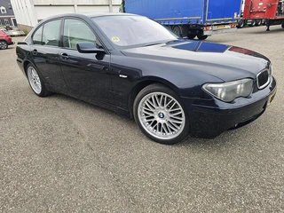BMW 7 Serie 2002 - 745I /SEDAN/ 328000 KM./YOUNGTIMER SOON. afbeelding 3 miniatuur