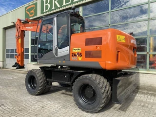 Hitachi 2008 - ZX 140 W-3 image 3 thumbnail