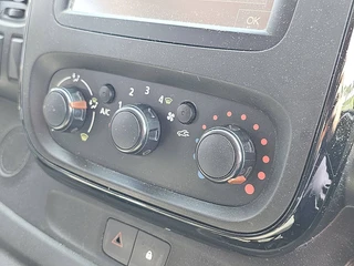 Opel Vivaro 2016 - 1.6 image 9