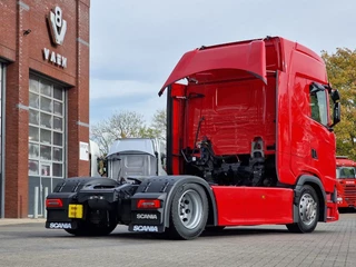 Scania S 2025 - S460 Highline 4x2 - Lowdeck - New - Retarder - Night clima - 2x tank - Led - Full spoiler bild 7
