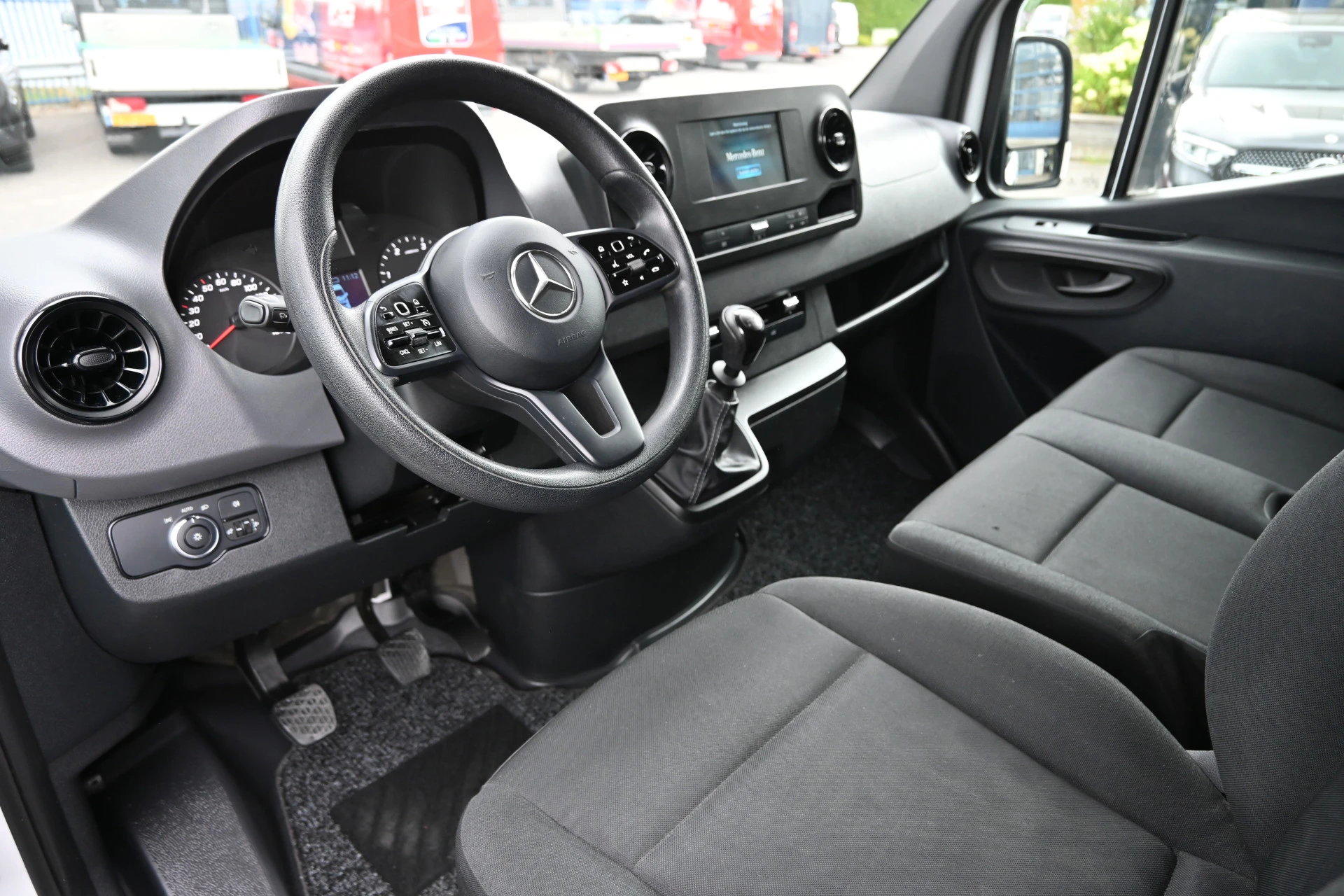 Mercedes-Benz Sprinter 2021 - 317 CDI L3H2 afbeelding 4