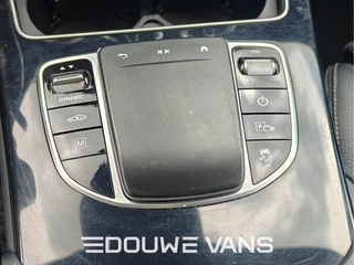 Mercedes-Benz GLC 2021 - 300e 4MATIC Panorama Luchtvering Trekhaak image 19