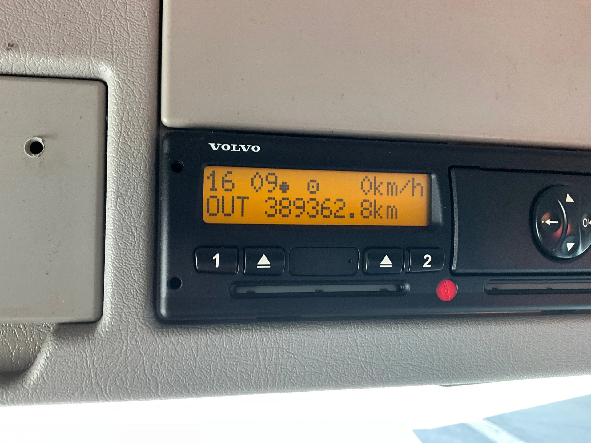 Volvo FMX 410 6x6 Full Steel Manual HMF 14 Tonmeter laadkraan 2012 afbeelding 19