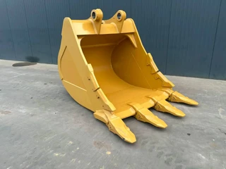 Cat 2026 - 352 - TB - Rock Bucket in vendita