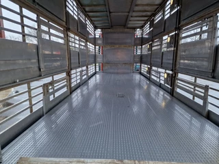 DAF XF 440 2015 - SuperSpaceCab 6x2*4 - Cuppers 1-2-3 deck Livestock + Cuppers 3 deck trailer 2009 obrazek 65