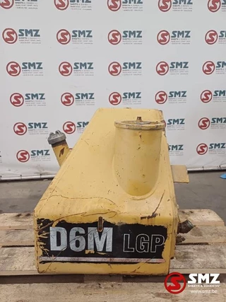 Caterpillar N/A - Occ hydraulische tank D6M Caterpillar obrazek 1