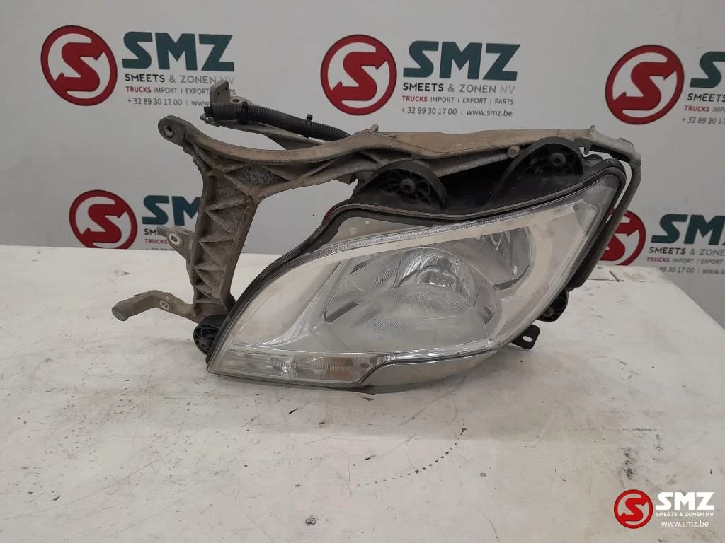 DAF 2014 - Occ koplamp links DAF afbeelding 1